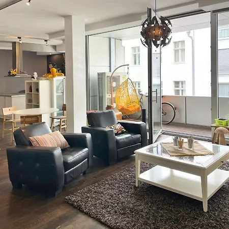 Heart Of Gold Hostel & Capsules Berlin-3